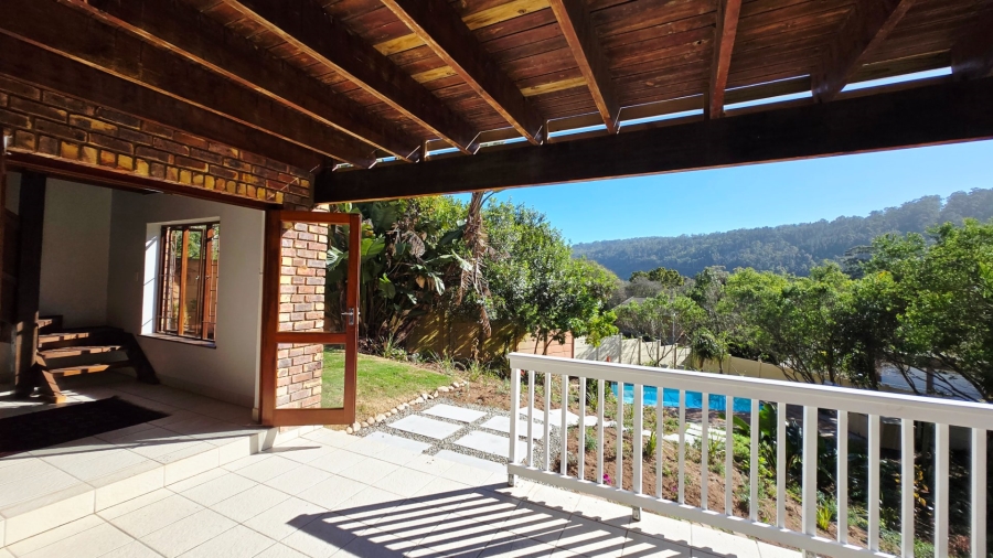 2 Bedroom Property for Sale in Meedingsride Western Cape